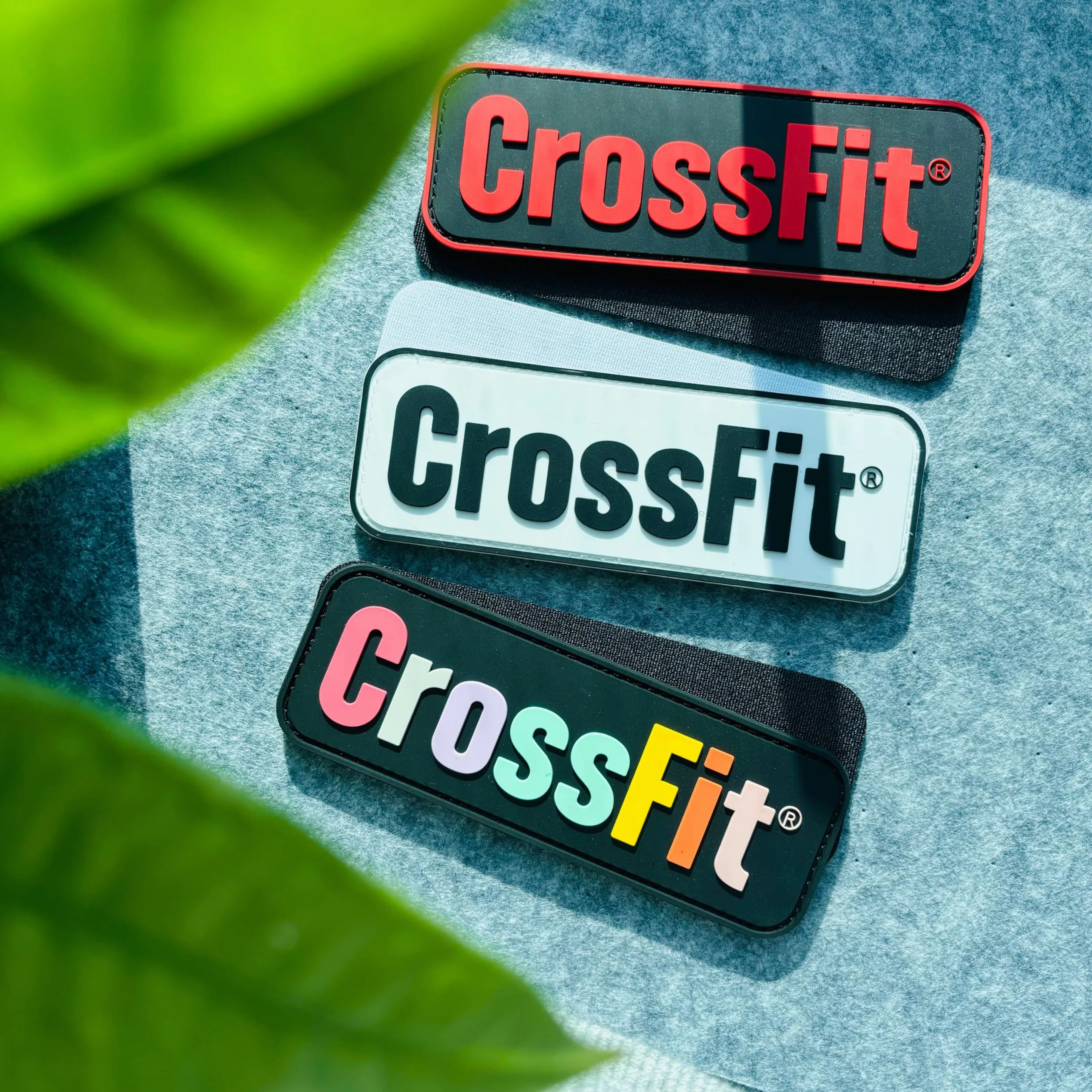 Toppa PVC CrossFit 3D Relief compatibile chiusura a strappo maschio femmina rosso nero