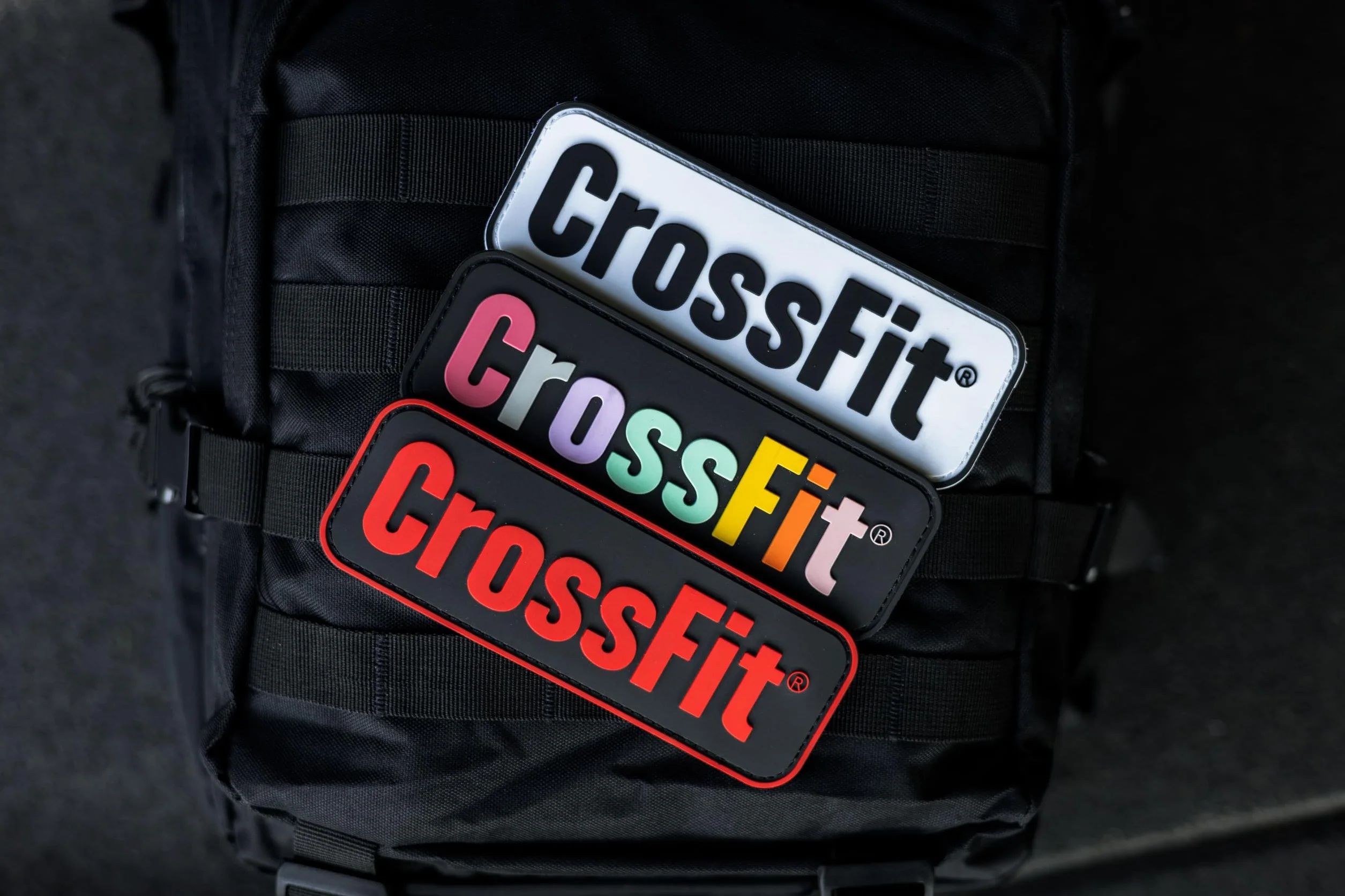 Toppa PVC CrossFit 3D Relief compatibile chiusura a strappo maschio femmina rosso nero